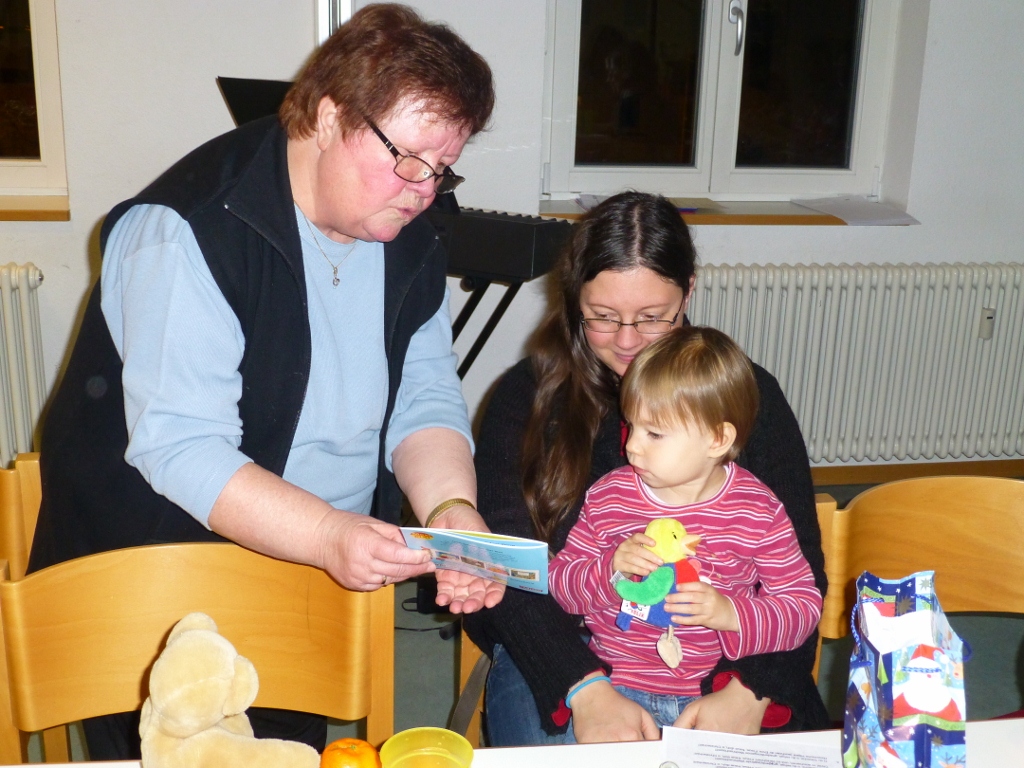 21.12.2012: Weihnachtsfeier bei den Kindern